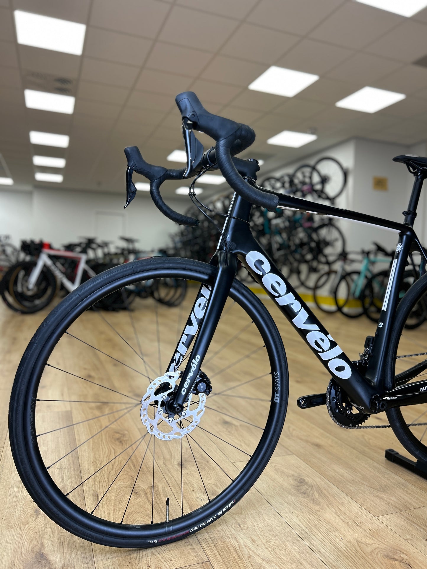 Cervélo R3 Di2 Carbon Racefiets