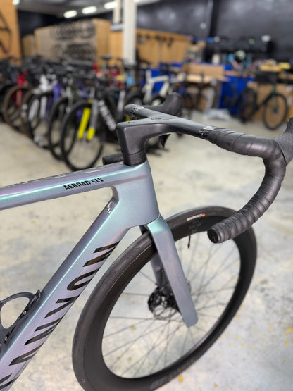 1000km Canyon Aeroad CF SLX AXS Carbon Racefiets