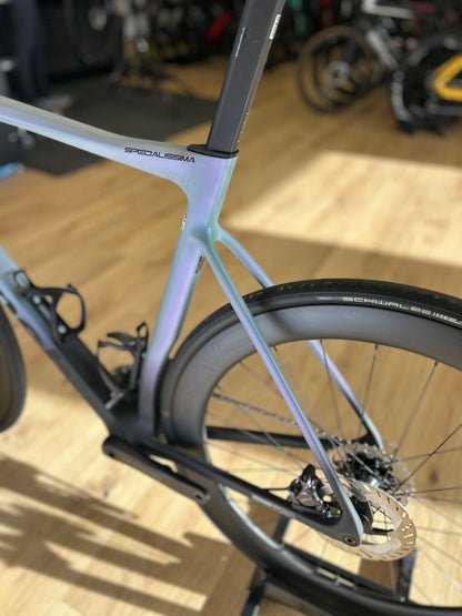 Bianchi Specialissima Pro Di2 Carbon Road Bike