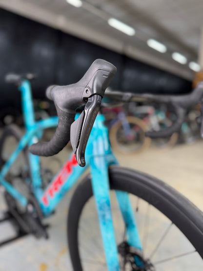 Trek Madone SLR Di2 Carbon Road Bike
