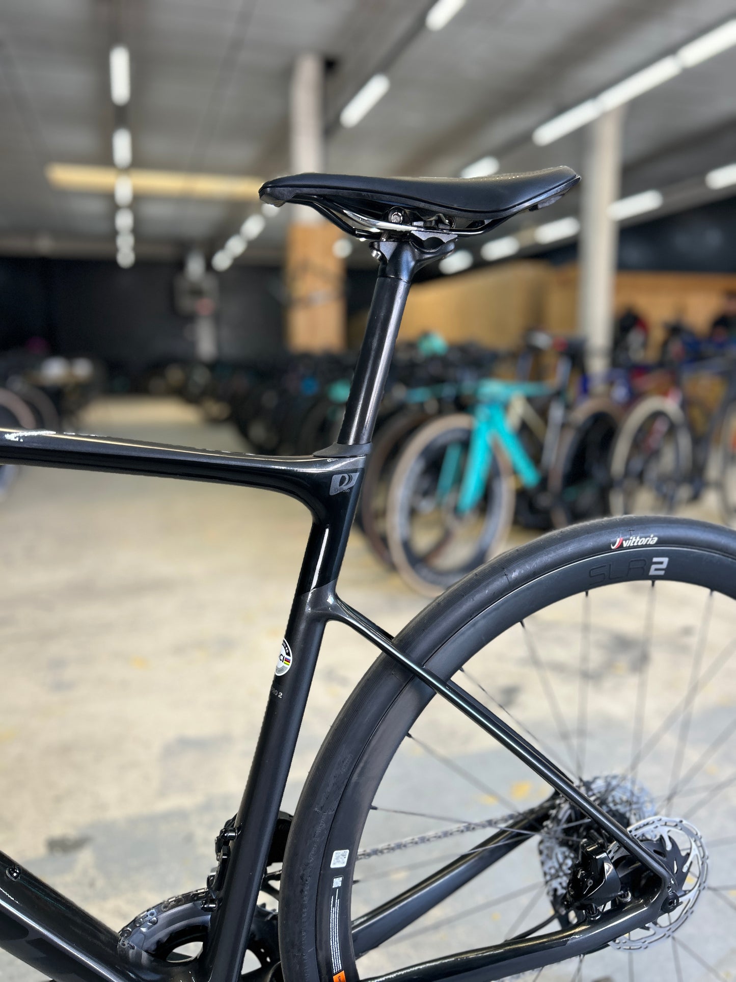 Giant Defy Advanced Pro AXS Carbon Racefiets