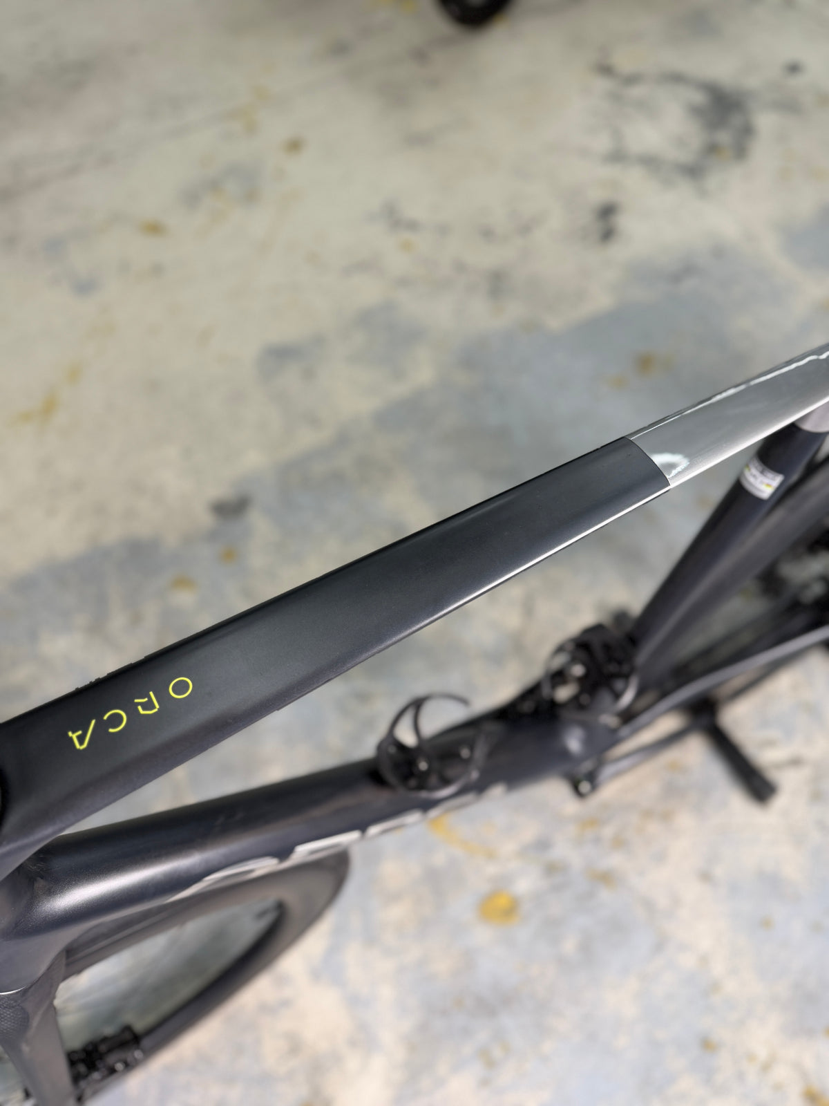 100km Orbea Orca M30i Di2 Carbon Racefiets