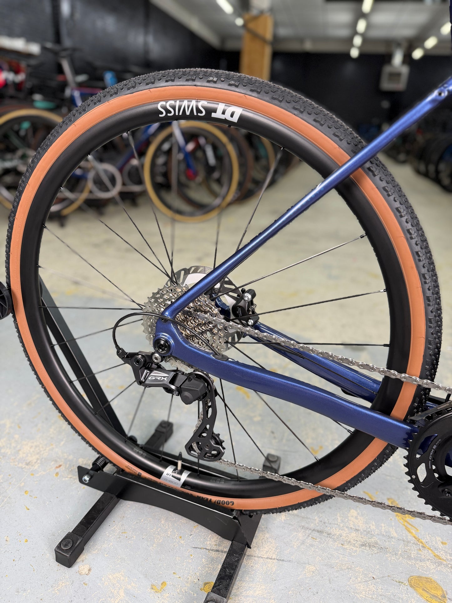 NIEUW Isaac Kaon Gravel Fiets
