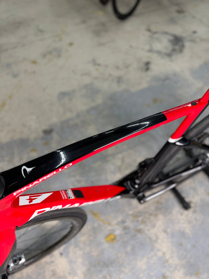 Pinarello F eTap Red Carbon Racefiets