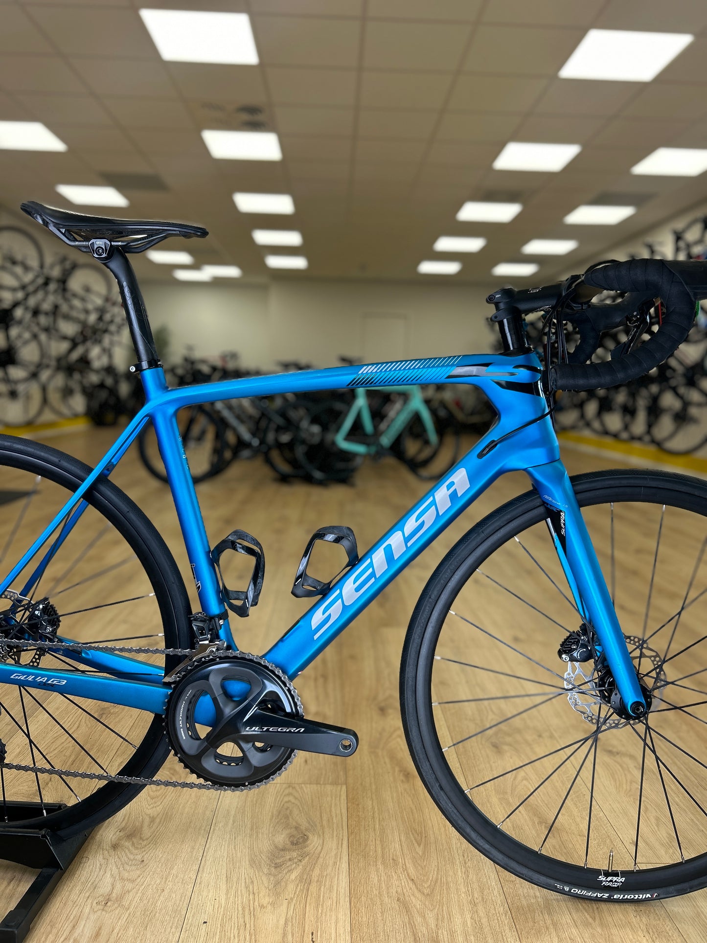 Sensa Giulia G3 Ultegra Carbon Racefiets