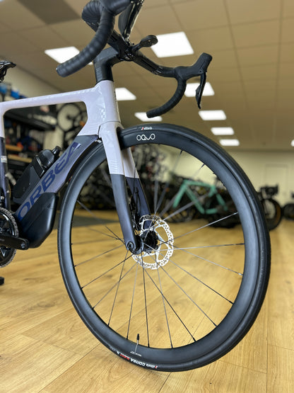 0km Showroom Model Orbea Orca Aero M30iLTD Di2 Carbon Racefiets