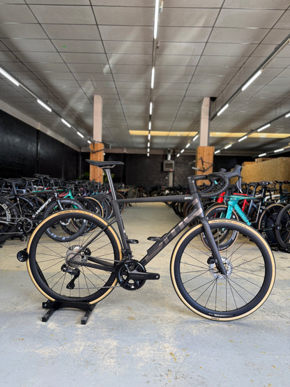 NIEUW BMC Teammachine SLR01 Di2 Carbon Racefiets