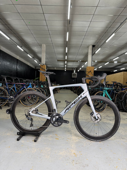Apex Flare Carbon Racefiets
