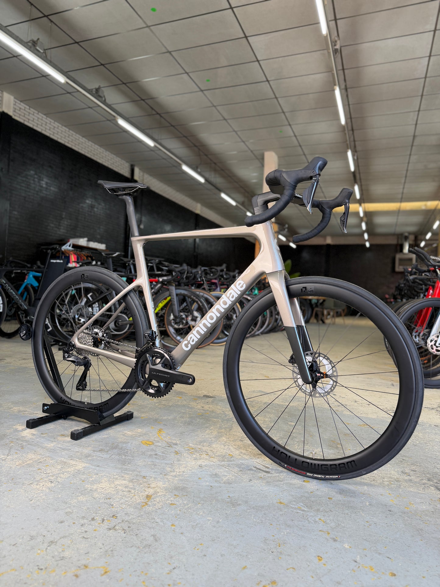 NIEUW Cannondale SuperSix EVO 2 Di2 Carbon Racefiets