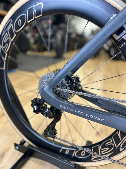 Bianchi Oltre RC Di2 Dura-Ace Carbon Racefiets