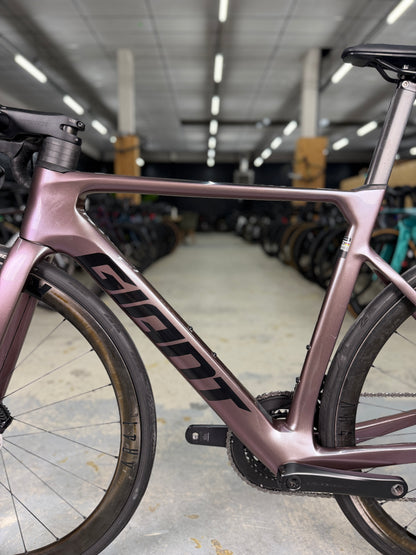 Giant Propel Advanced Di2 Carbon Racefiets