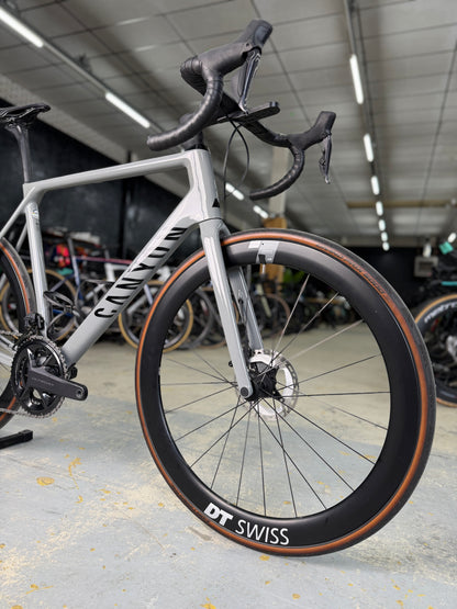 Canyon Ultimate CF SL8 Di2 Carbon Racefiets
