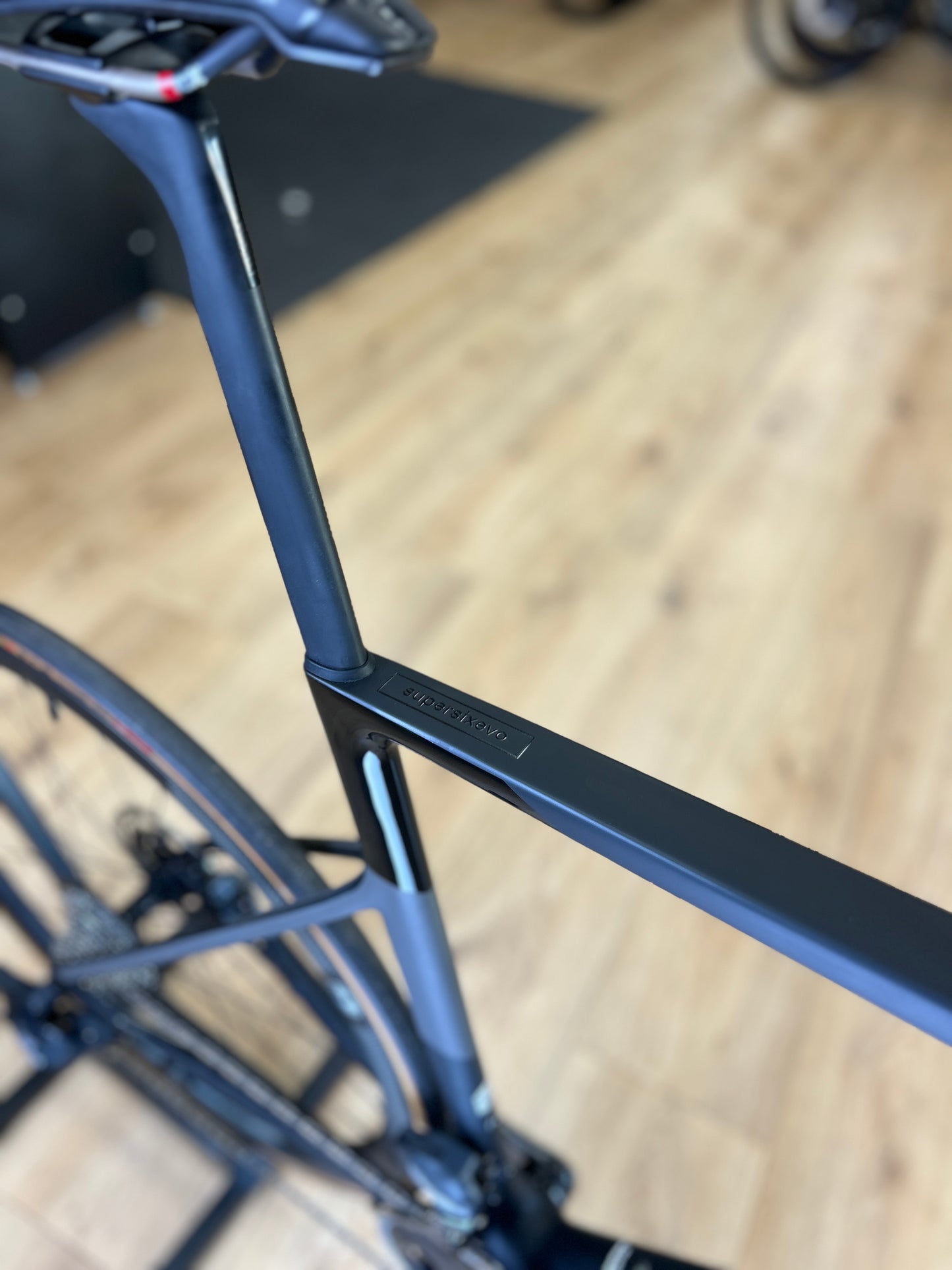 Showroom Model 0km Cannondale SuperSix EVO Hi-MOD Disc Carbon Racefiets