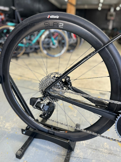 Giant Defy Advanced Pro AXS Carbon Racefiets