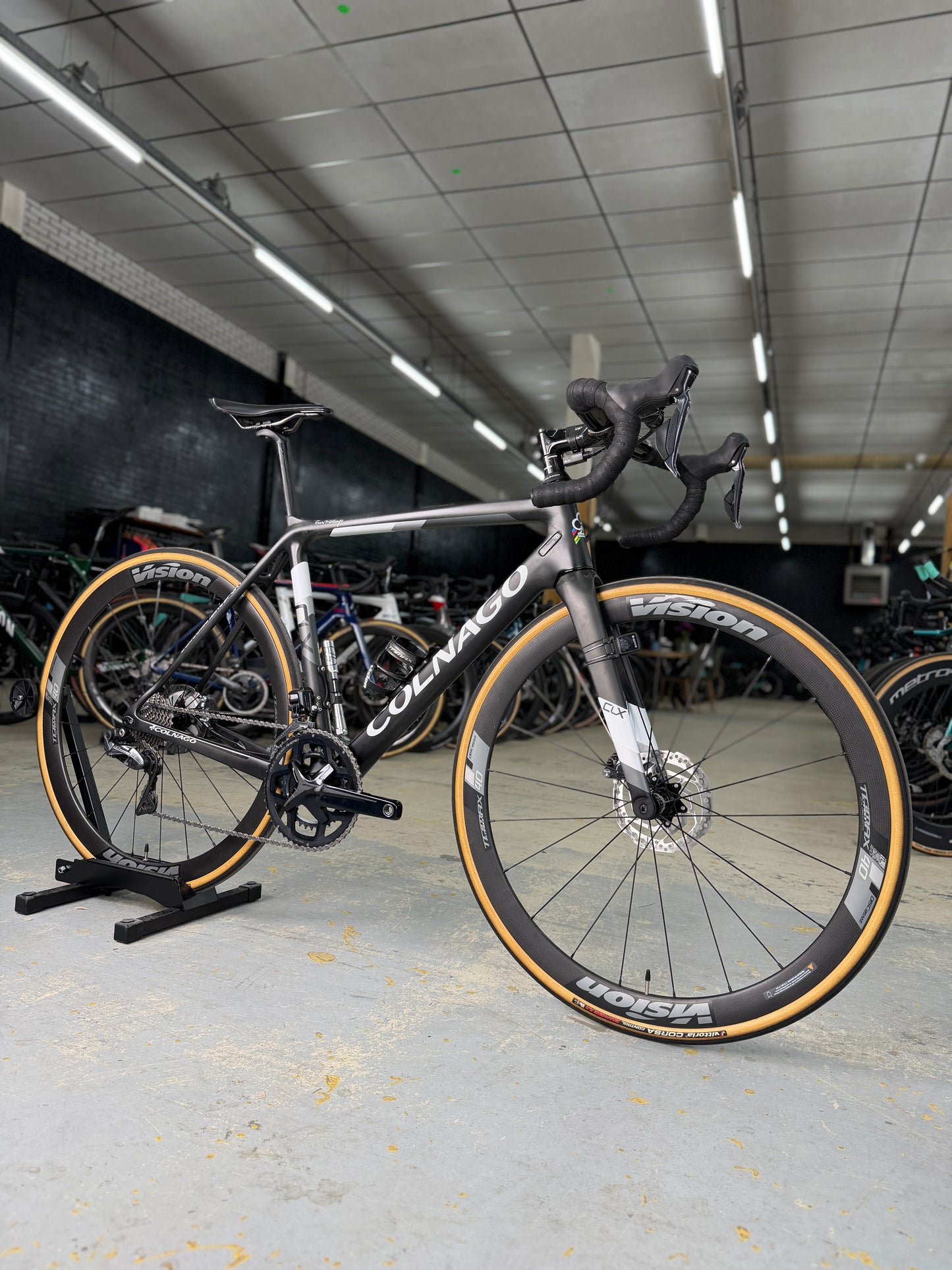 Colnago CLX Di2 Carbon Road Bike