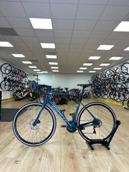Giant Defy Carbon Racefiets