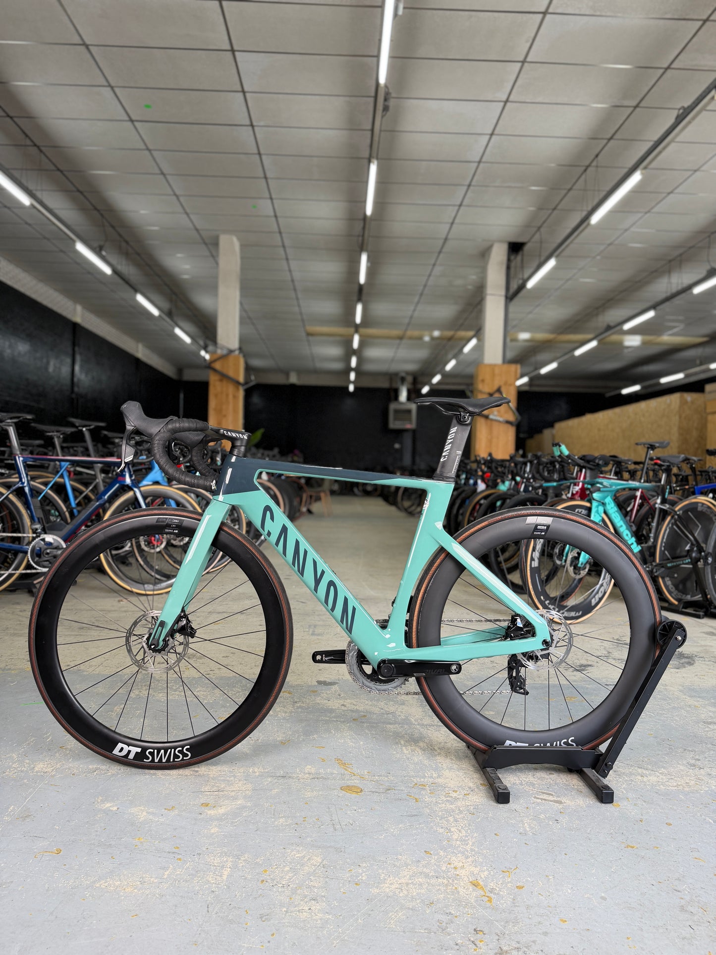 Canyon Aeroad CF SLX AXS Carbon Racefiets