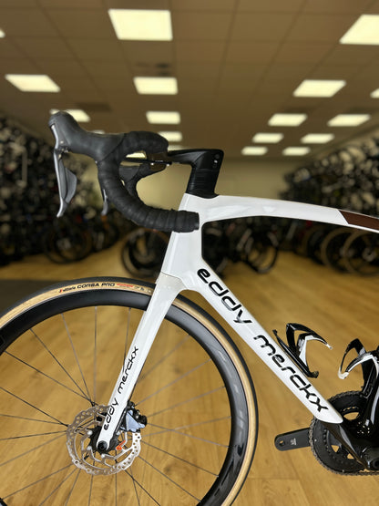 Eddy Merckx 525 Di2 Carbon Racefiets