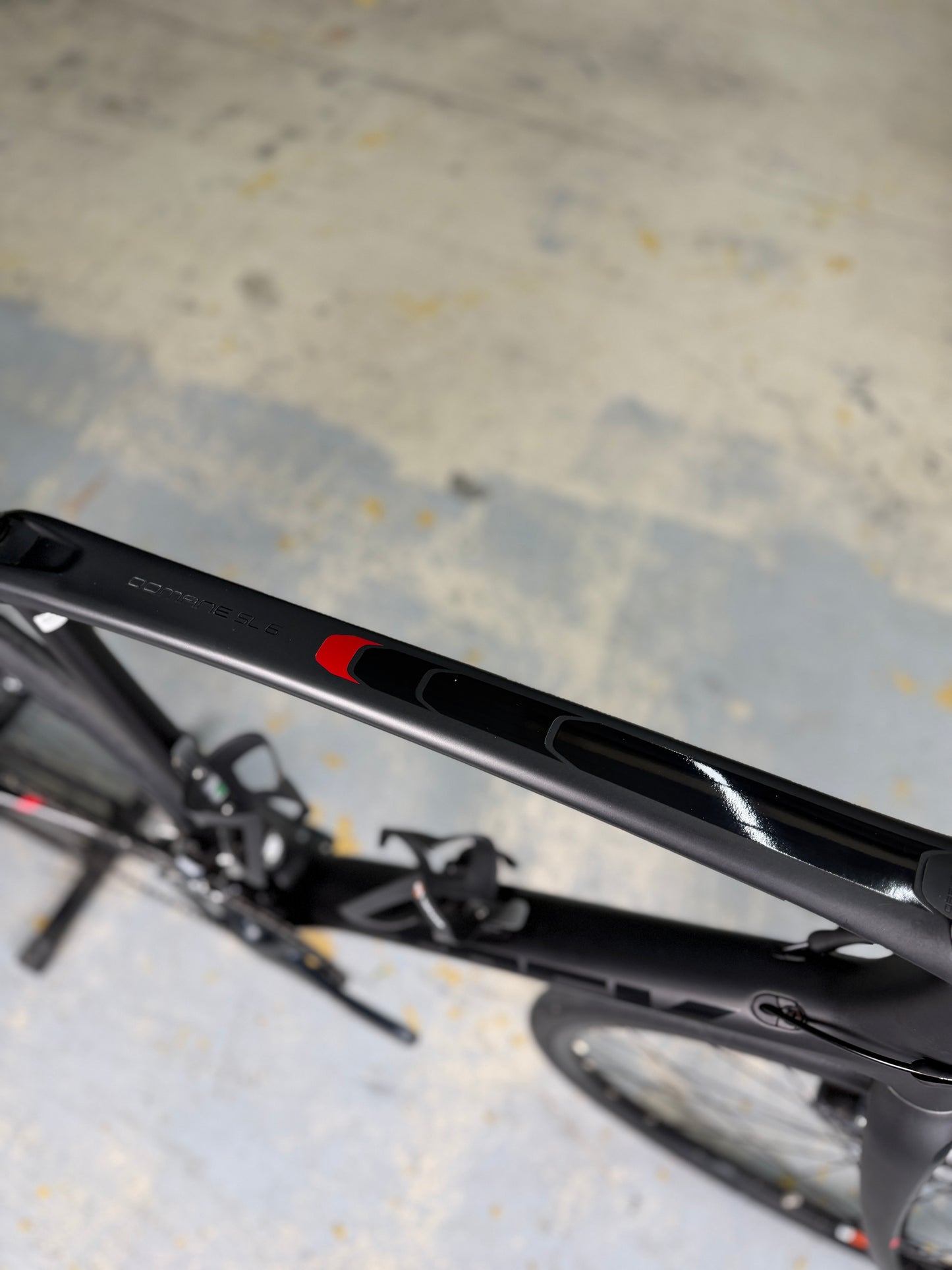 Trek Domane SL6 Carbon Road Bike