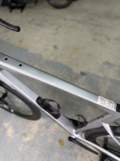 NIEUW BMC Roadmachine R01 Di2 Carbon Racefiets