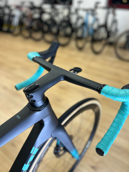 Bianchi Specialissima RC Di2 Dura Ace Carbon Road Bike