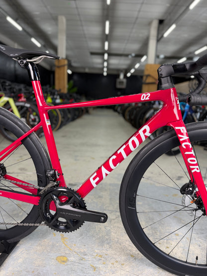 NIEUW Factor O2 VAM Di2 Carbon Racefiets