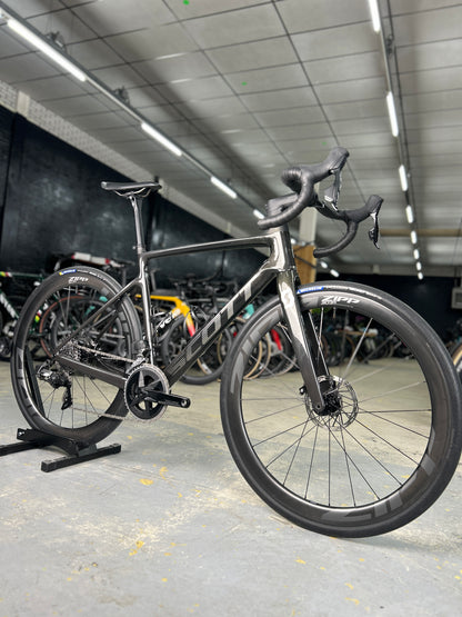 Scott Addict 10 AXS Carbon Road Bike
