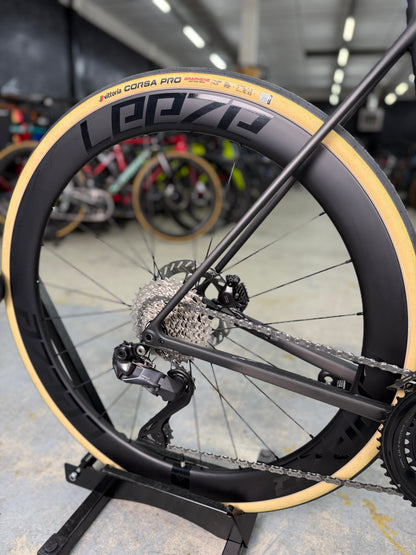 NIEUW S-Works Aethos Di2 Carbon Racefiets