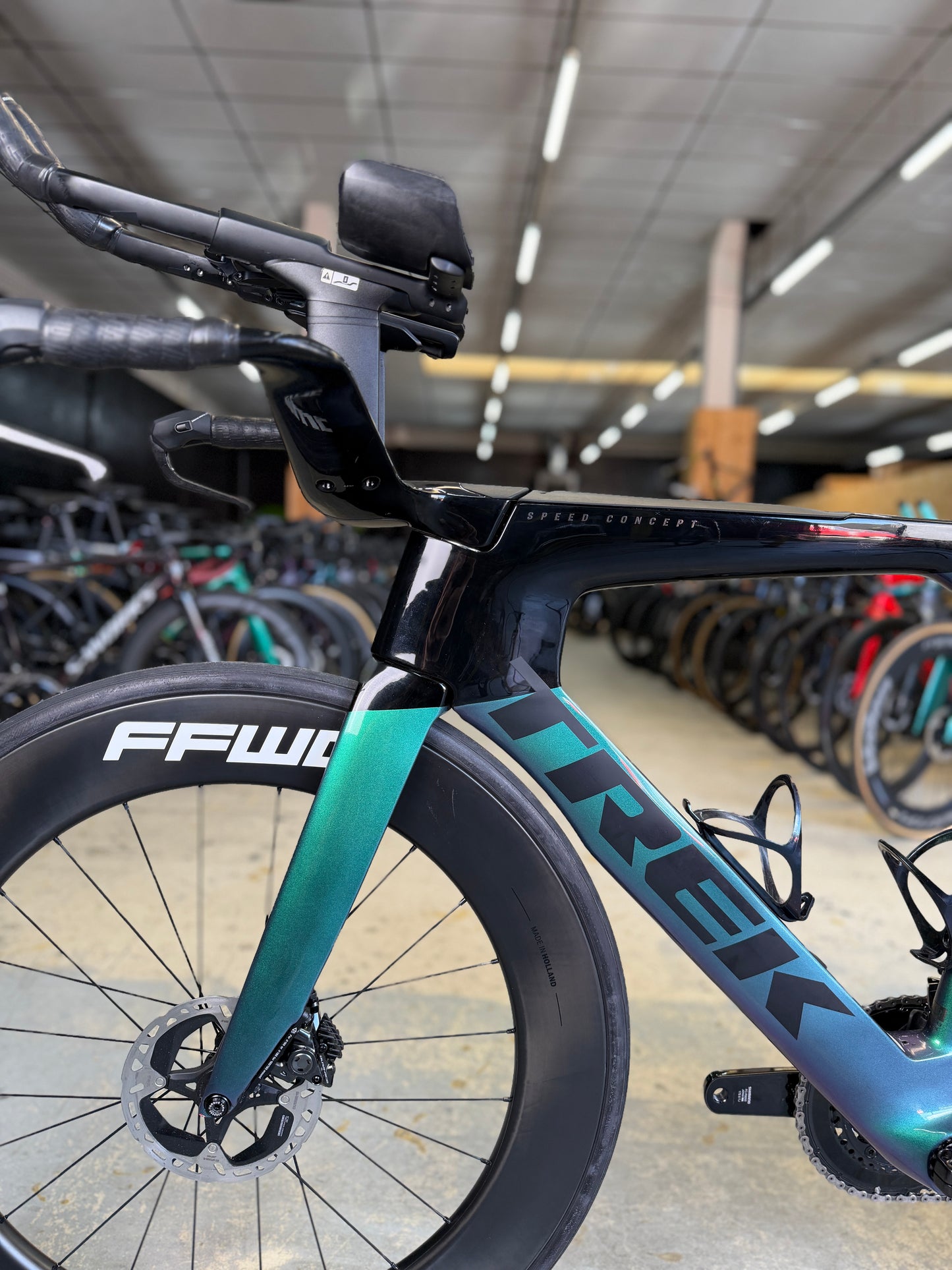 500km Trek Speed Concept SLR9 Dura Ace Di2 Carbon TT