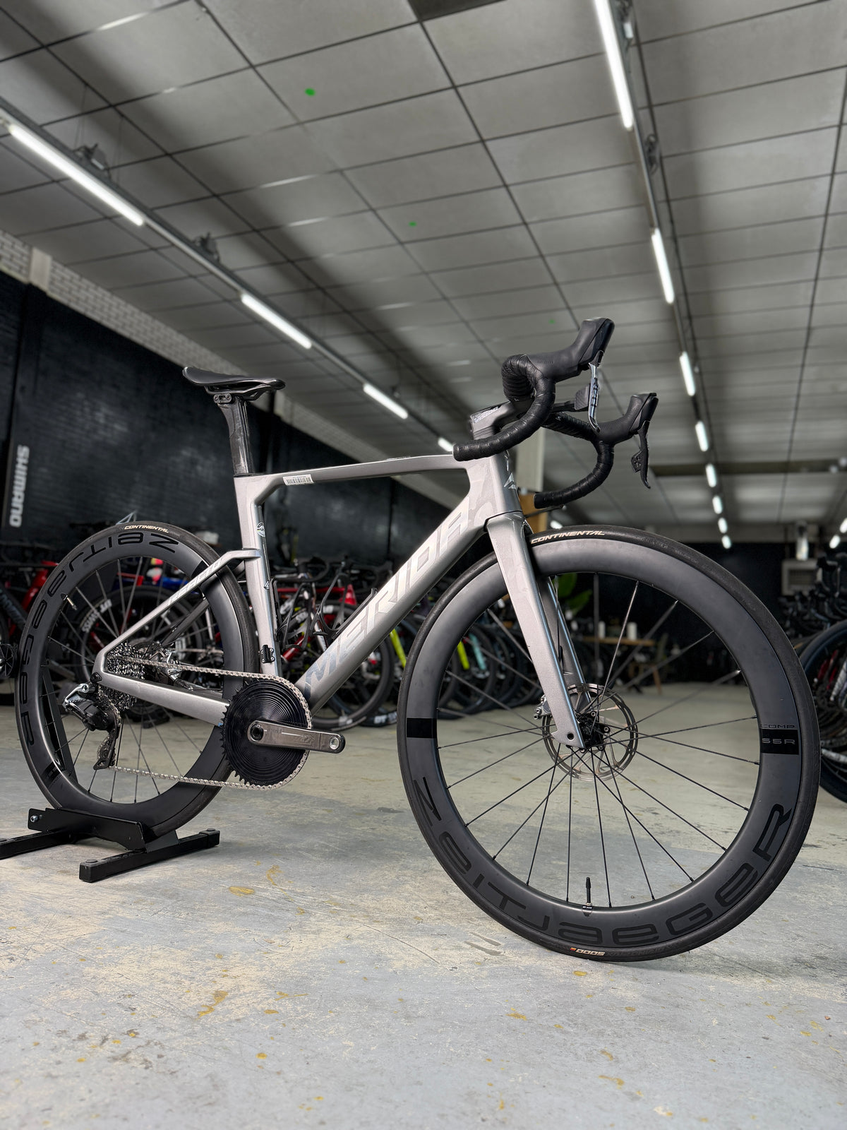 Merida Reacto 9000 SRAM RED eTap Carbon Road Bike