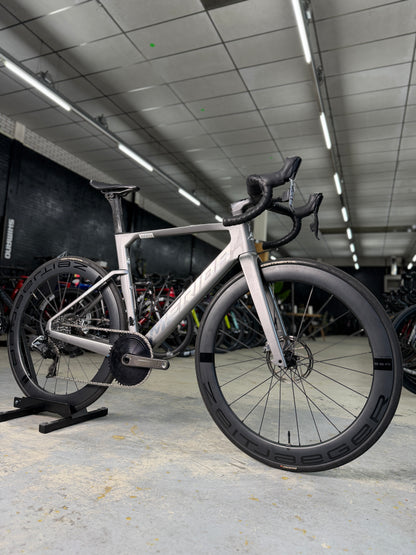 Merida Reacto 9000 SRAM RED eTap Carbon Road Bike
