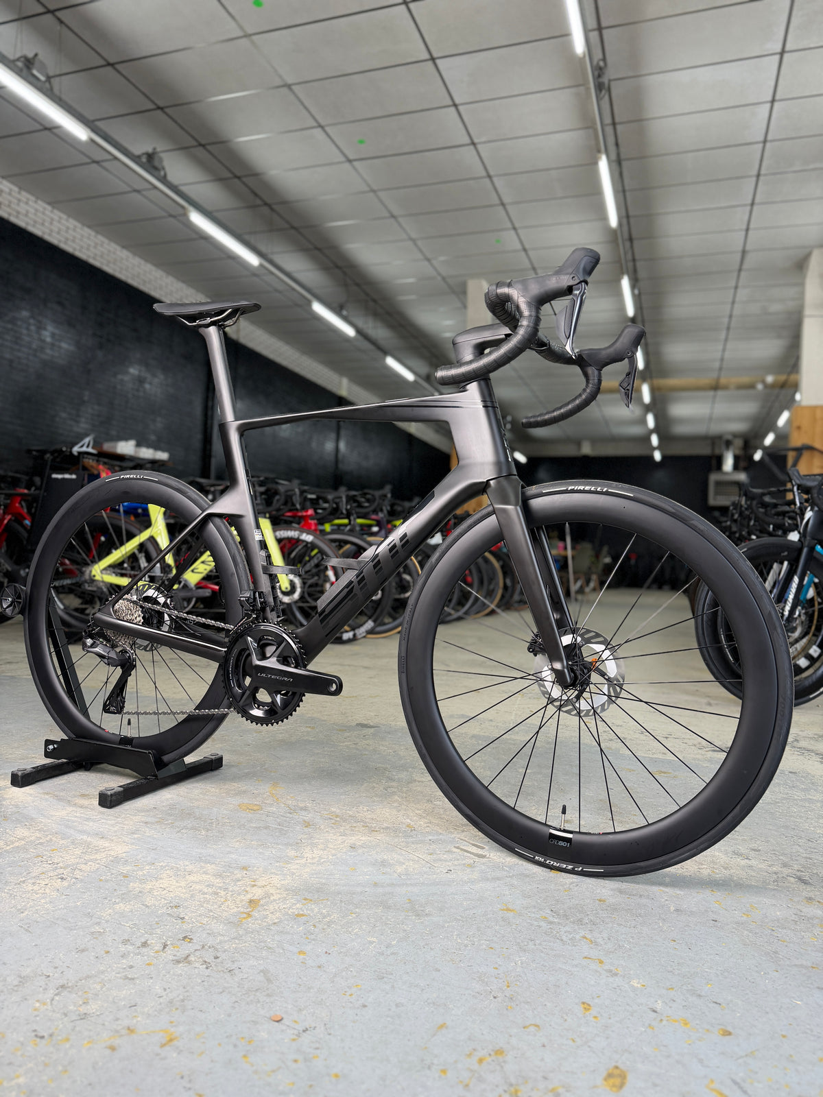 NIEUW BMC Teammachine R01 FOUR Di2 Carbon Racefiets
