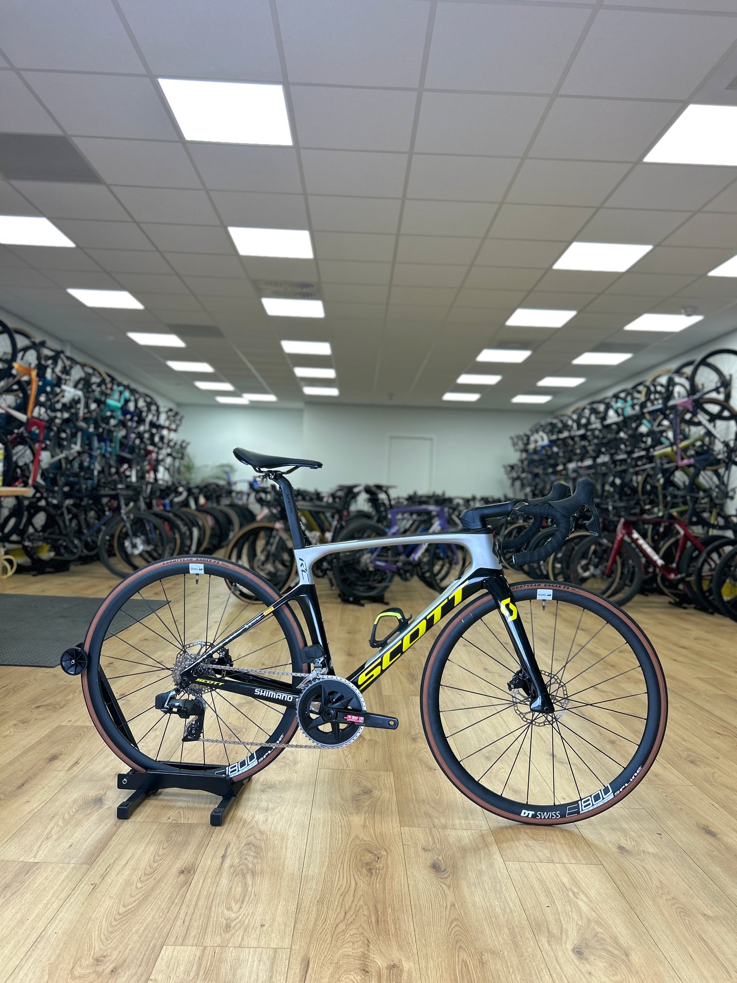 Scott Foil RC AXS Carbon Road Bike
