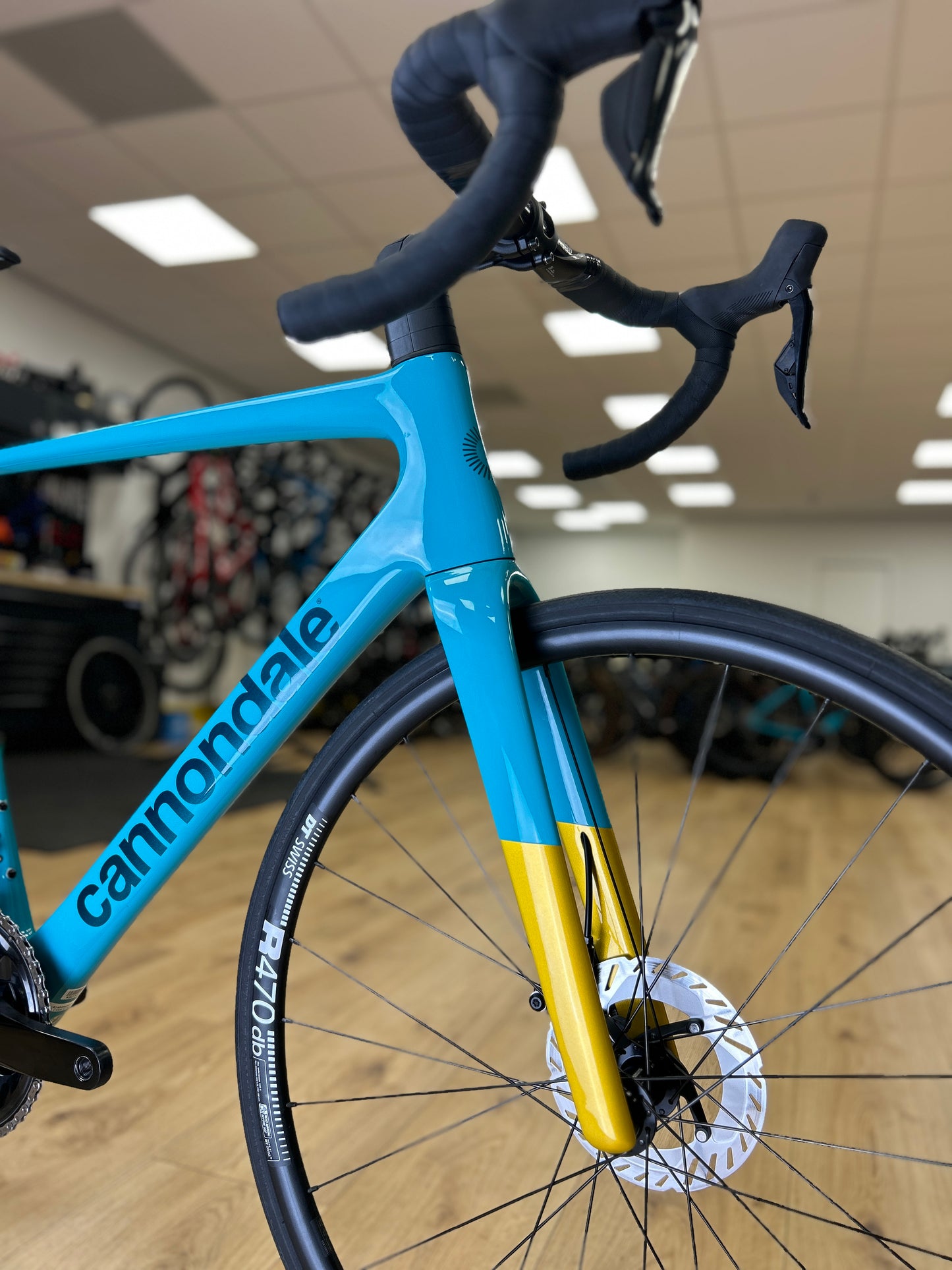 SHOWROOM MODEL Cannondale SuperSix Evo 3 Di2 Carbon Racefiets