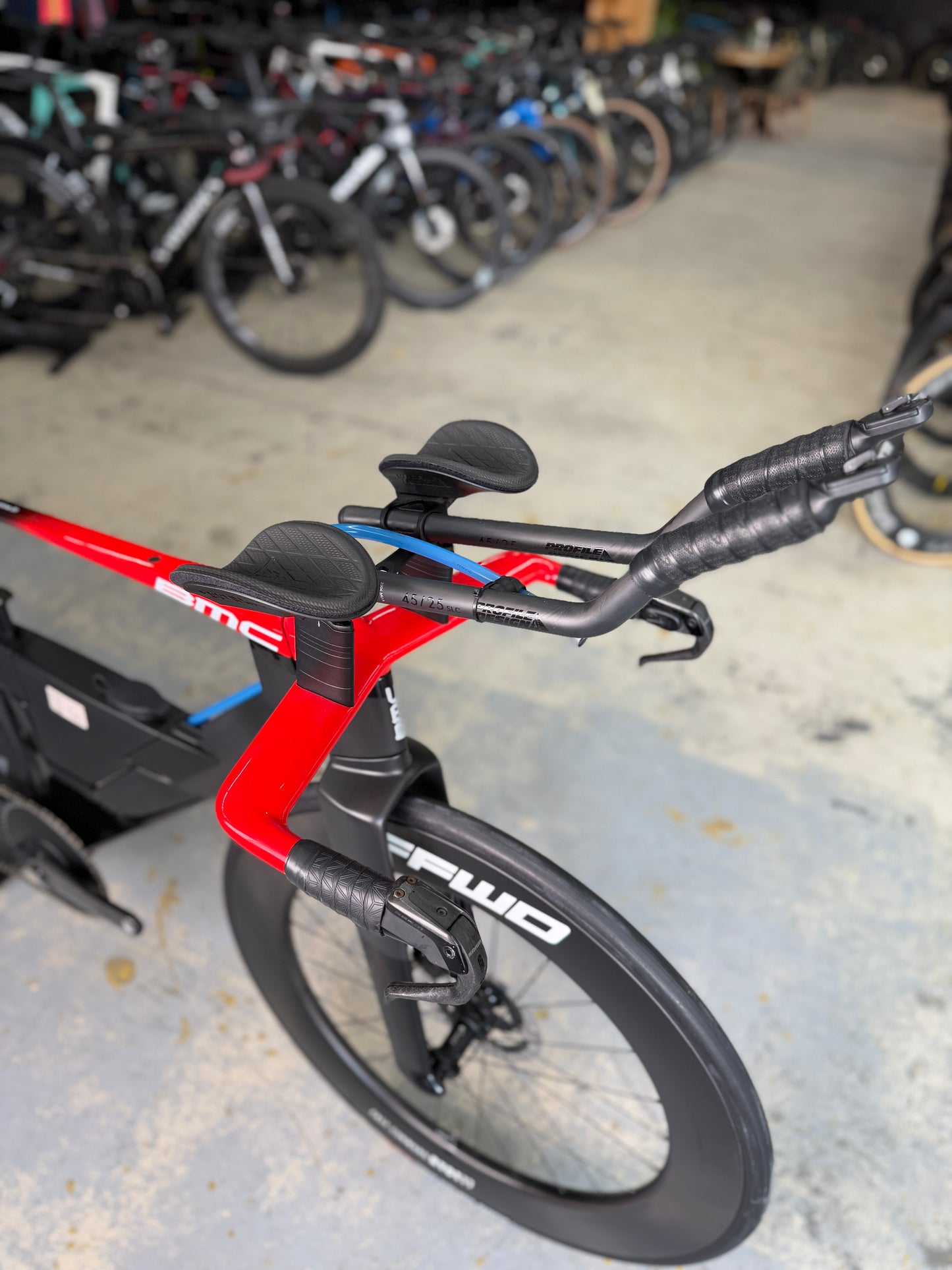 NIEUW BMC SpeedMachine 01 eTap Carbon TT