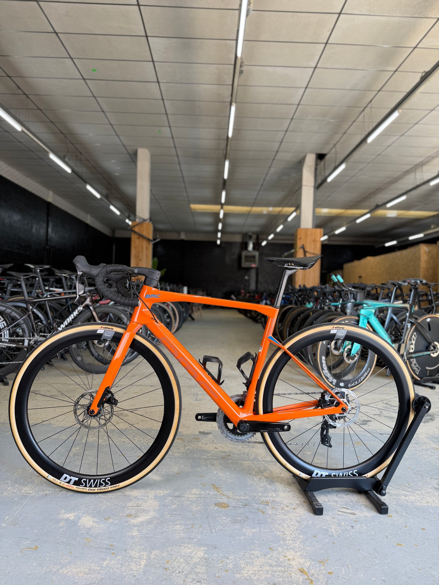 BMC Roadmachine ONE AXS Carbon Racefiets