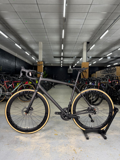 NIEUW S-Works Aethos Di2 Carbon Racefiets