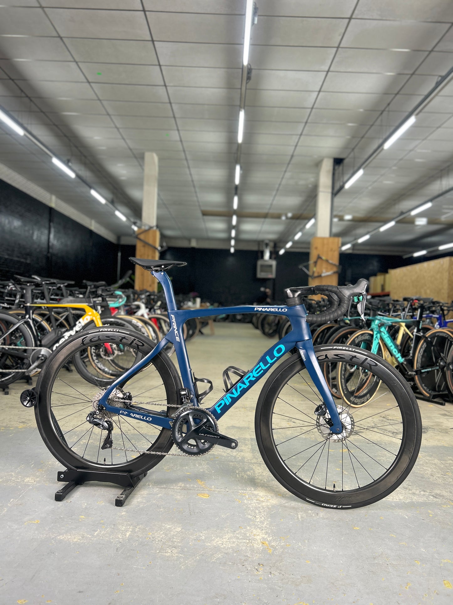 Pinarello Prince Di2 Carbon Racefiets