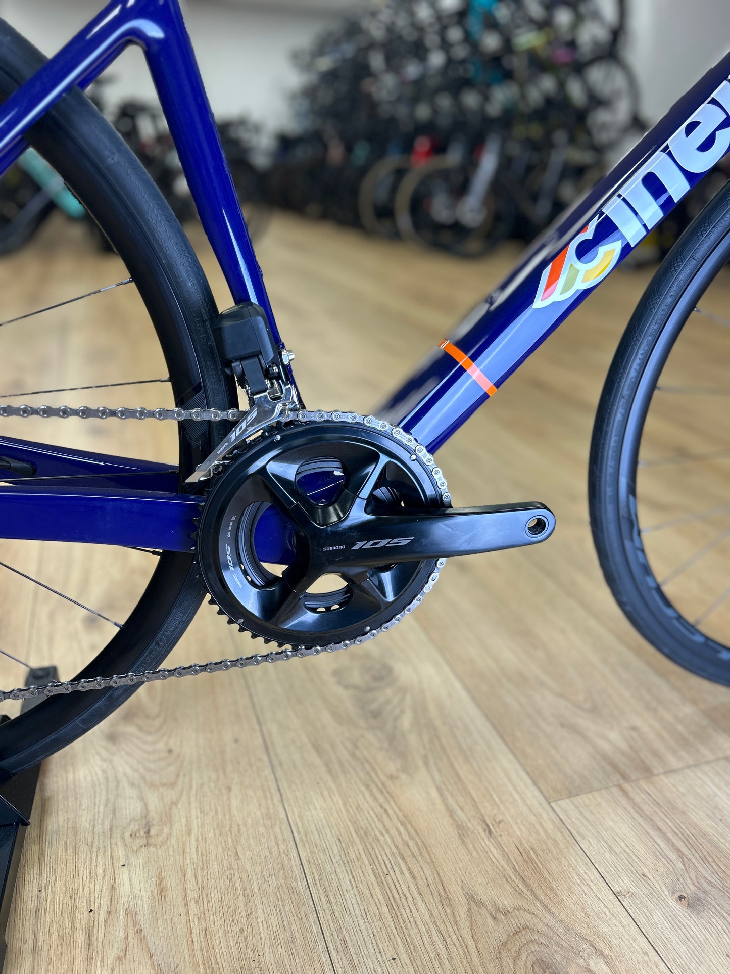 0km Showroom Model Cinelli Pressure Di2 Carbon Racefiets
