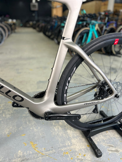 NIEUW Pinarello F5 Di2 Carbon Racefiets