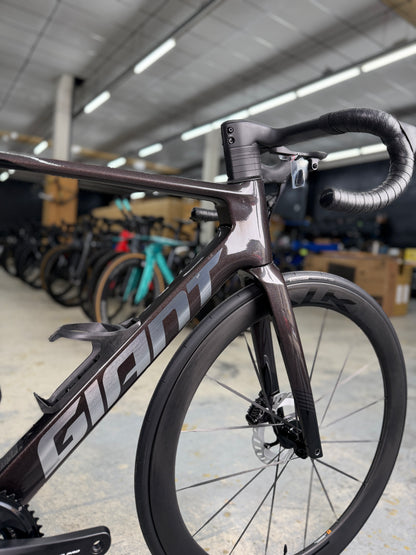 SHOWROOM Giant Propel Advanced Pro 0 Di2 Carbon Racefiets