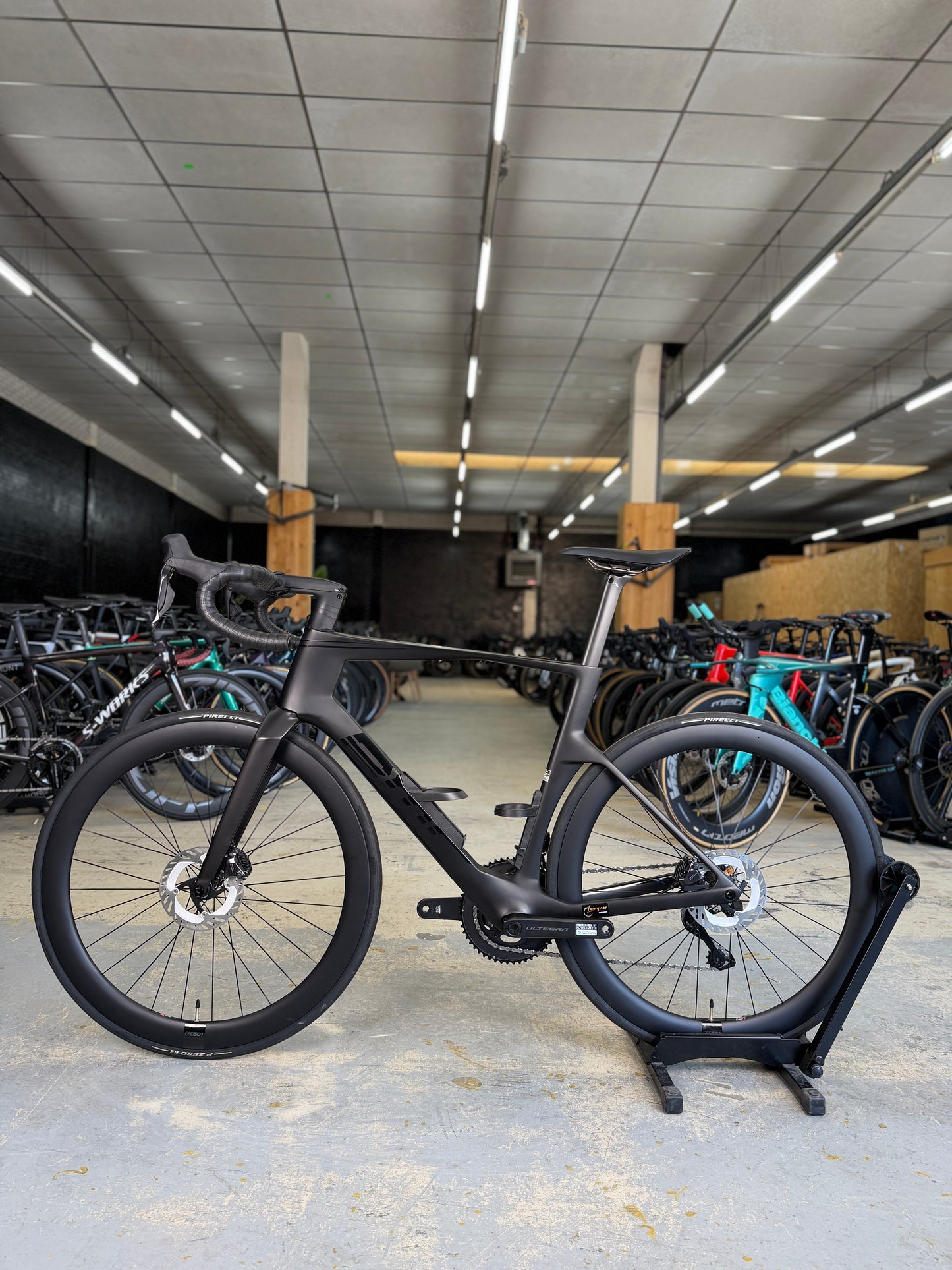 NIEUW BMC TeamMachine R01 Di2 Carbon Racefiets