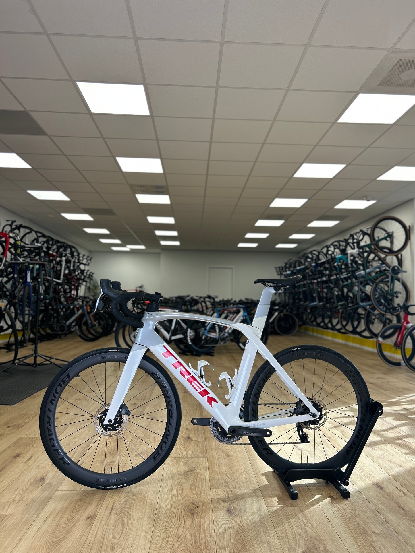 Trek Madone SL7 AXS Carbon Road Bike