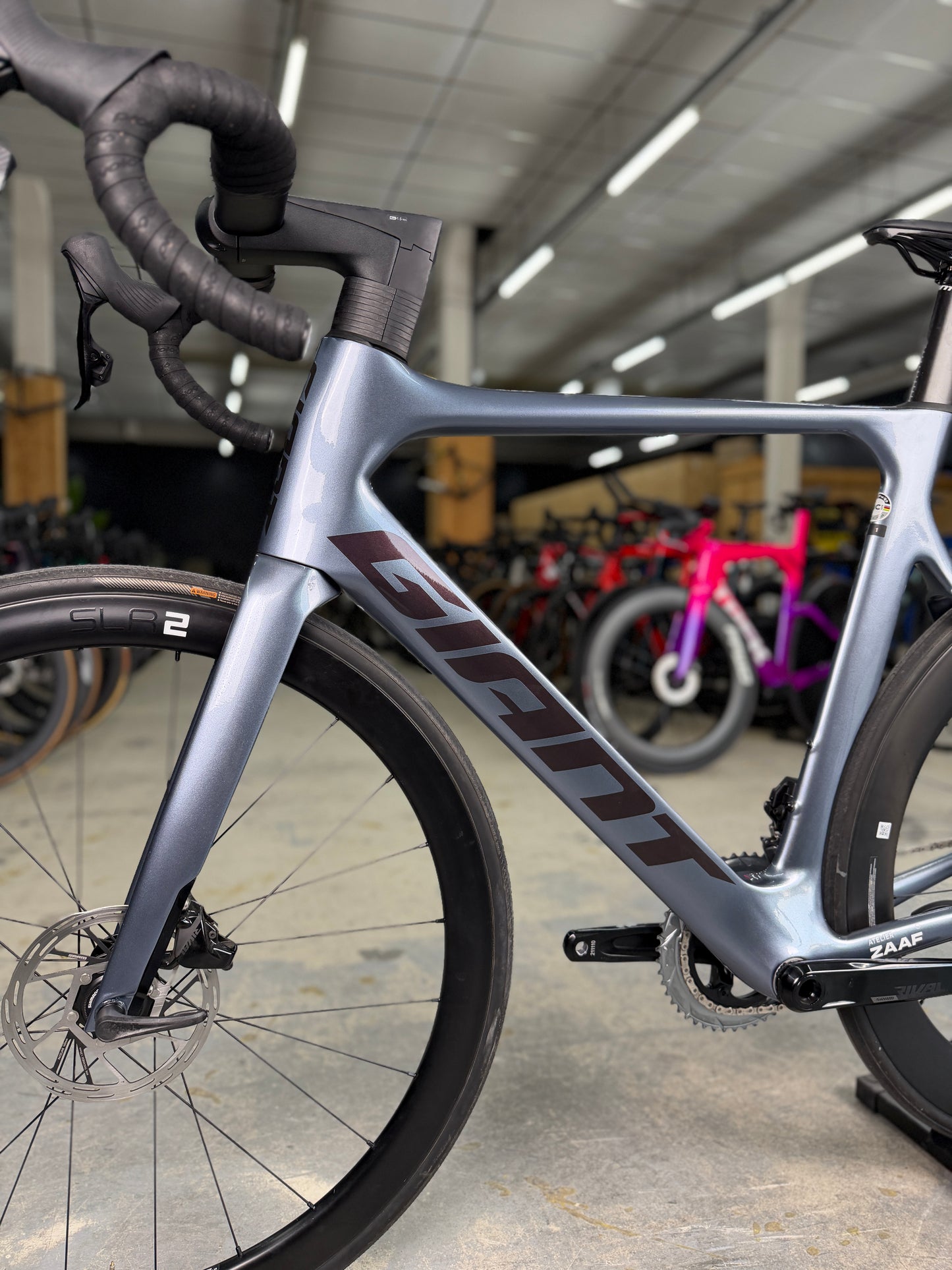 SHOWROOM Giant Propel Advanced 1 AXS Carbon Racefiets