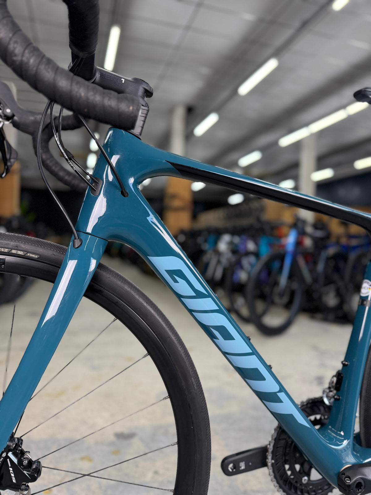 Giant Defy Carbon Racefiets