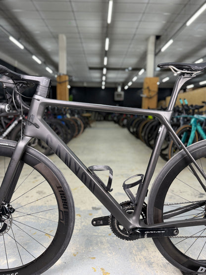 Canyon Ultimate CF SLX Dura Ace Di2 Carbon Racefiets