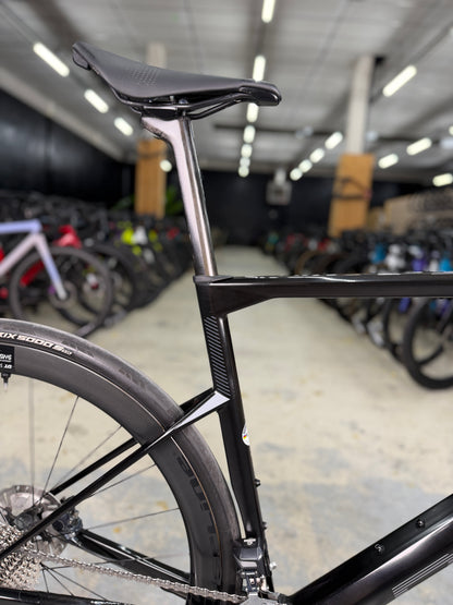 BMC Roadmachine 01 Di2 Carbon Racefiets