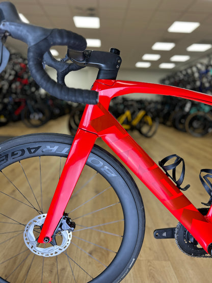 Trek Madone SL7 Di2 Carbon Road Bike
