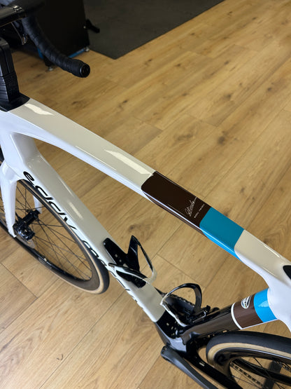 Eddy Merckx 525 Di2 Carbon Racefiets