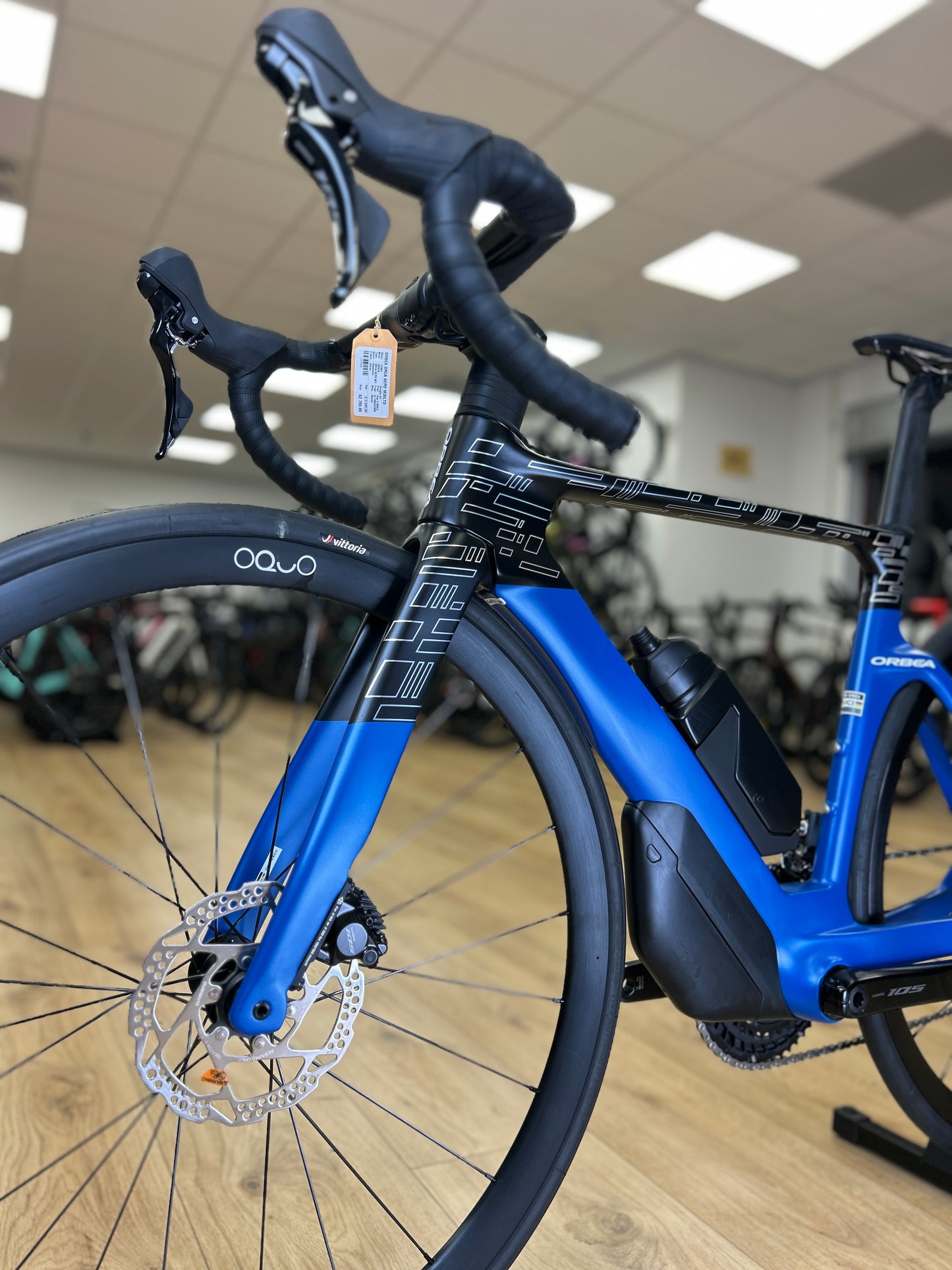 0km Showroom Model Orbea Orca Aero M30LTD Custom Carbon Racefiets